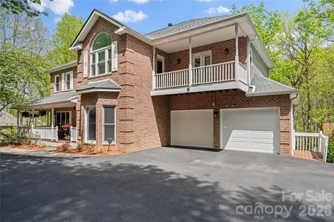 483 Heather Marie Drive Hendersonville NC 28792