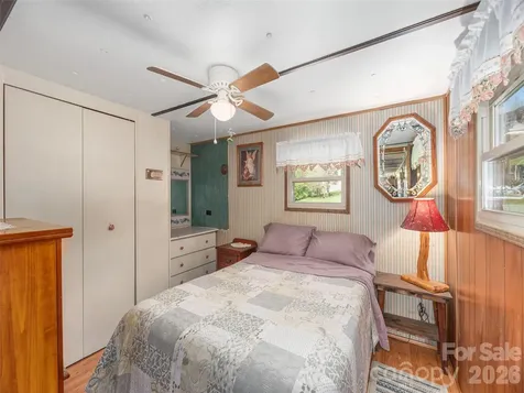 17 Mustang Lane Waynesville NC 28786