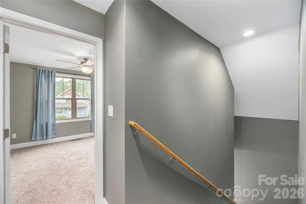 5 Declan Drive Weaverville NC 28787