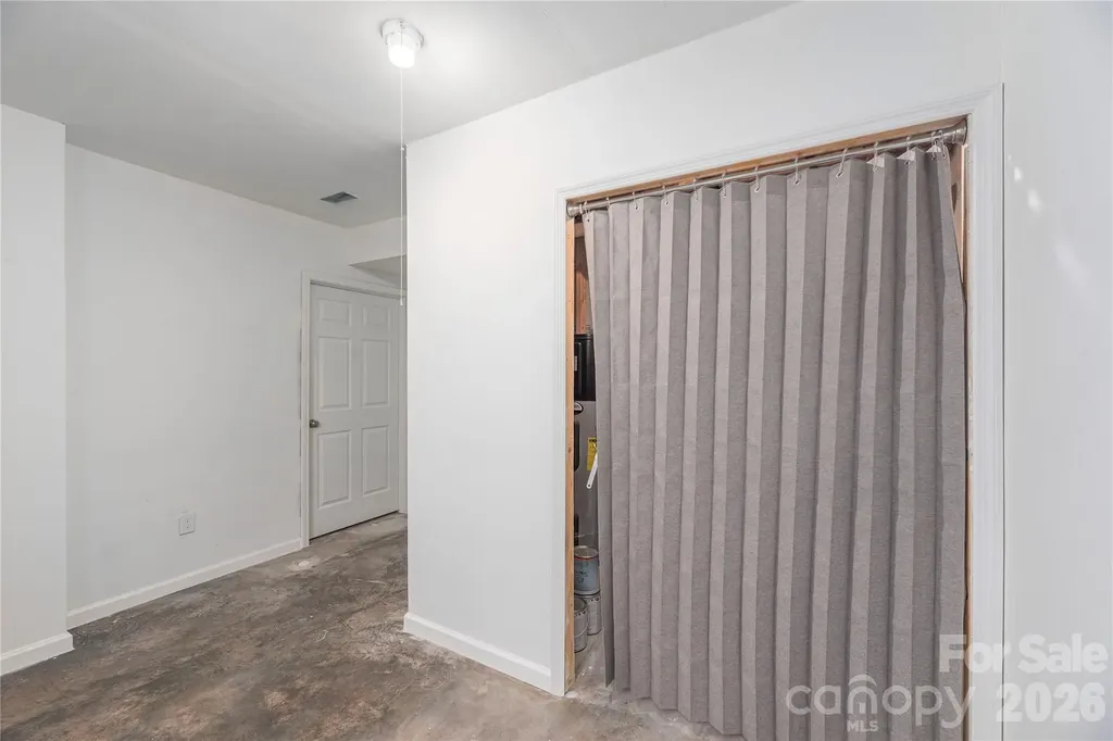 5 Declan Drive Weaverville NC 28787