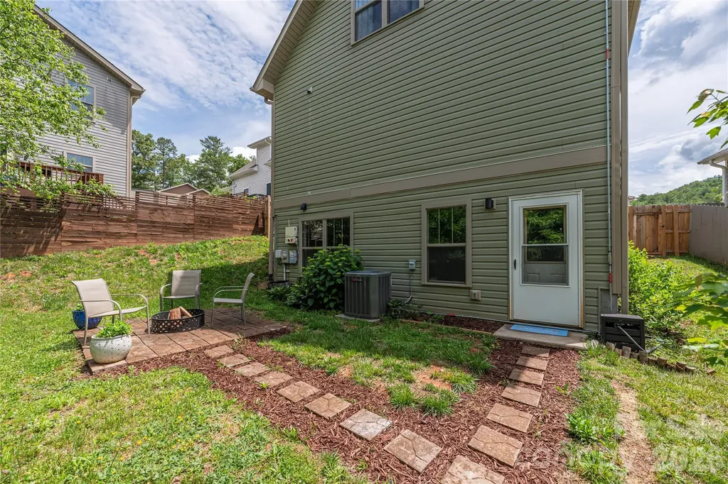 5 Declan Drive Weaverville NC 28787