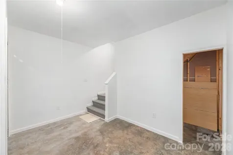 5 Declan Drive Weaverville NC 28787