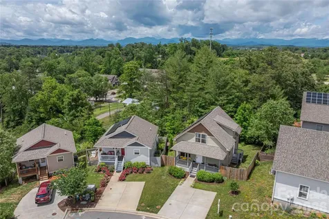 5 Declan Drive Weaverville NC 28787