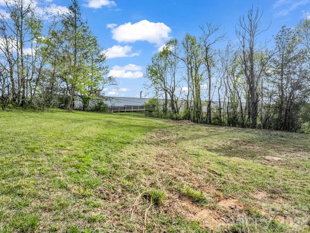 26 Adams Hill Road Asheville NC 28806
