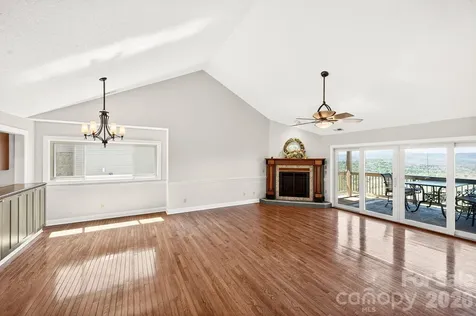 86 Distant View Drive Asheville NC 28803