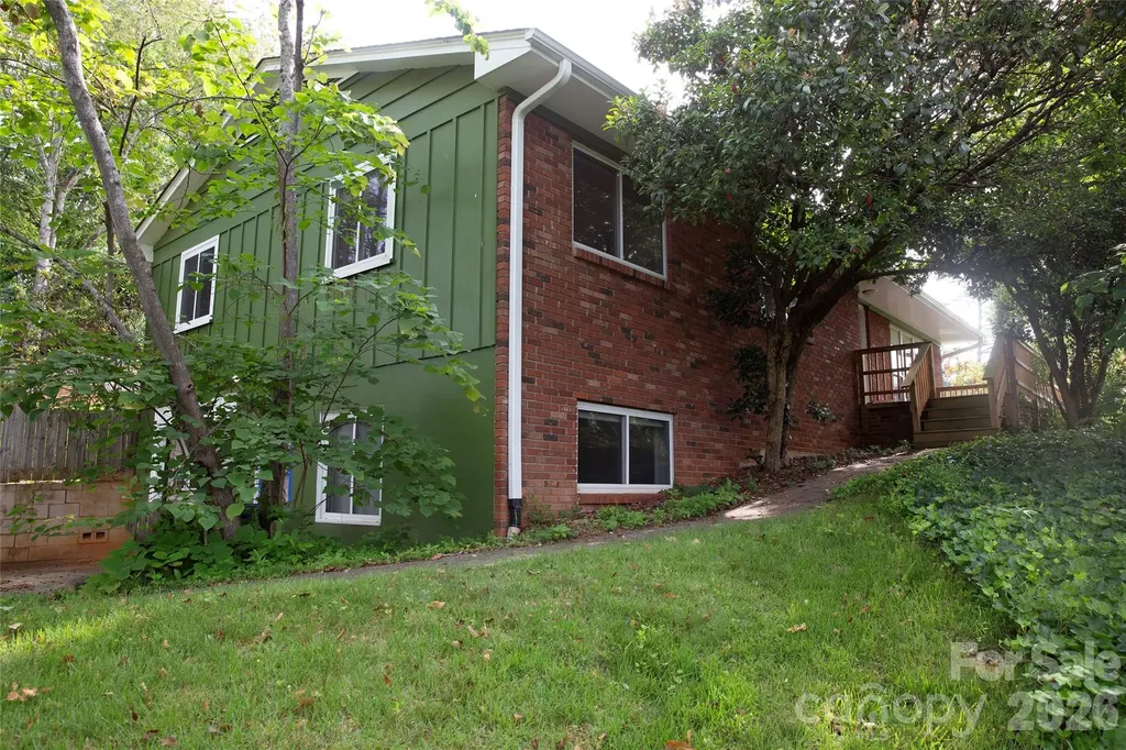 3 Quail Cove Road Asheville NC 28804