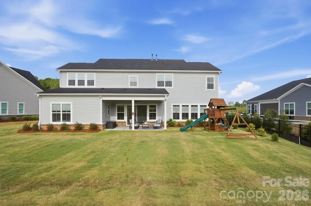 805 Lakeforest Drive Belmont NC 28012