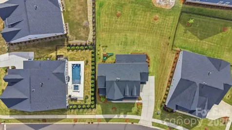 805 Lakeforest Drive Belmont NC 28012