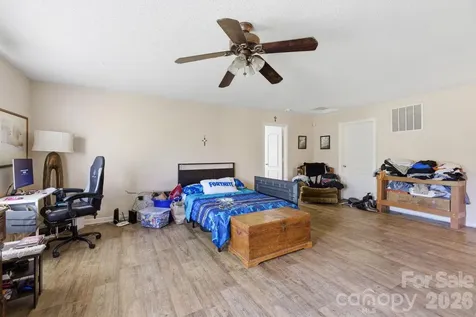 2028 Harrison Park Drive Waxhaw NC 28173