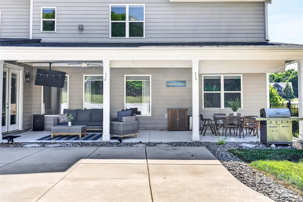 121 Leeward Shoals Lane Mooresville NC 28117