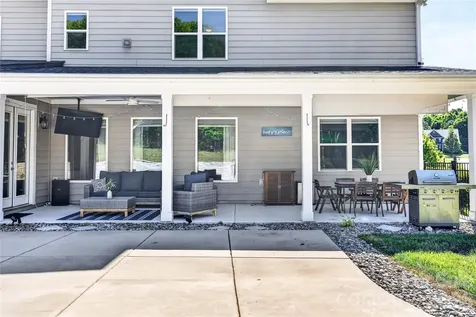 121 Leeward Shoals Lane Mooresville NC 28117