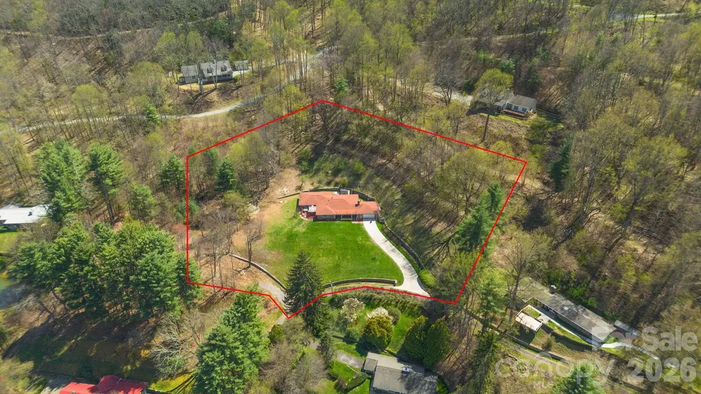 87 Rockwood Road Waynesville NC 28786