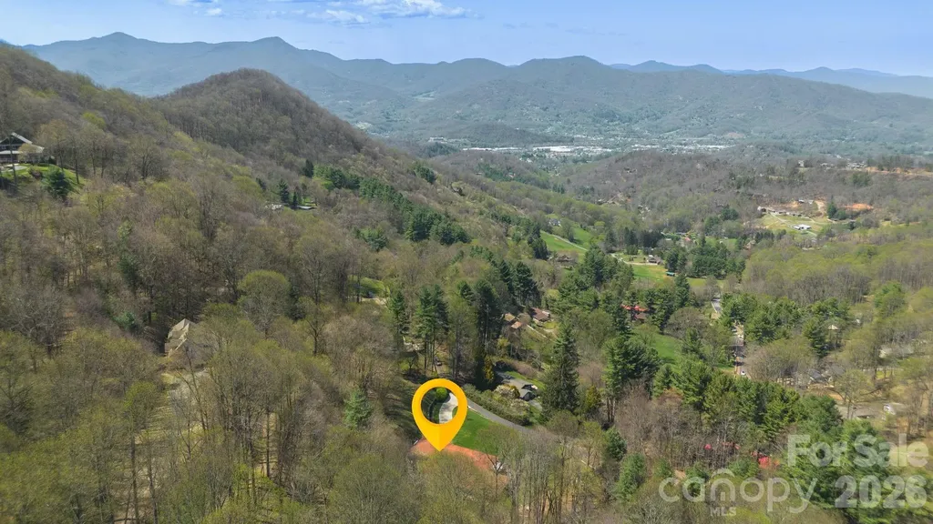 87 Rockwood Road Waynesville NC 28786