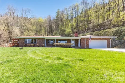 87 Rockwood Road Waynesville NC 28786