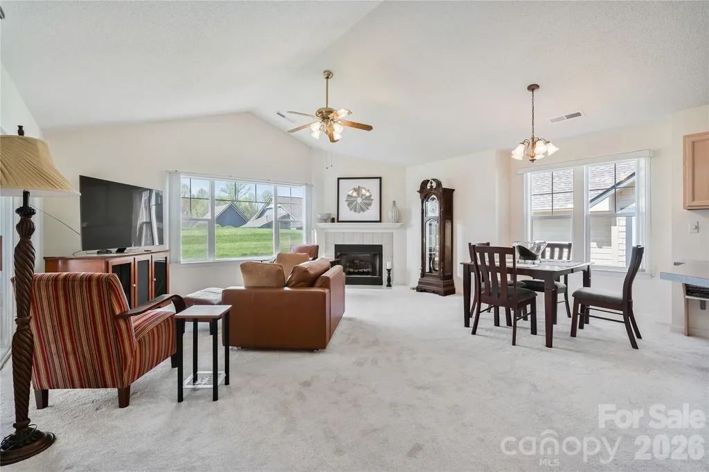 47 Barn Owl Way Hendersonville NC 28792