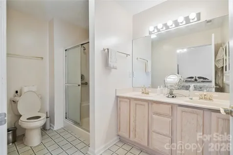 47 Barn Owl Way Hendersonville NC 28792