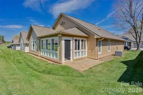 47 Barn Owl Way Hendersonville NC 28792