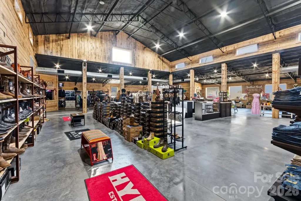 1380 N Main Street Marion NC 28752