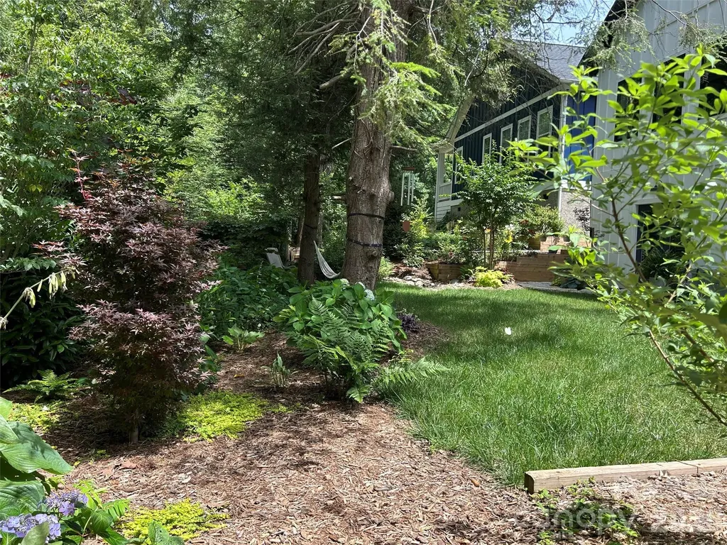 71 Hidden Pond Lane Brevard NC 28712