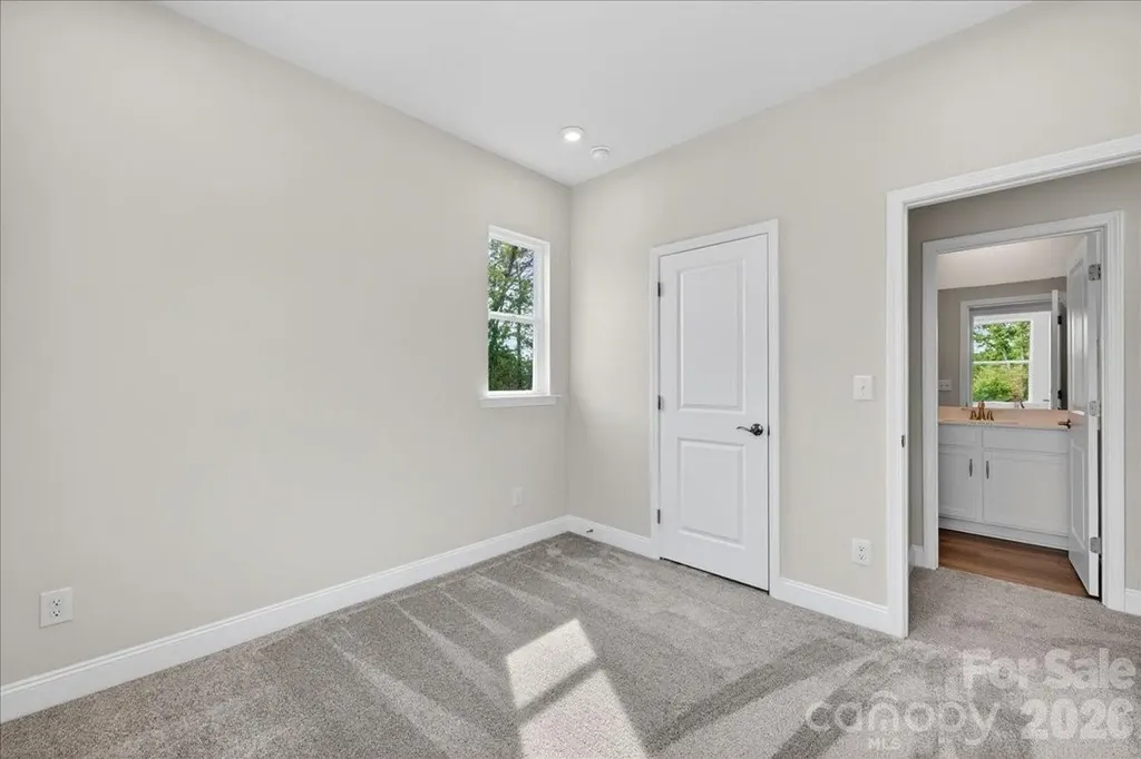 7921 Cedarsmith Court Charlotte NC 28217