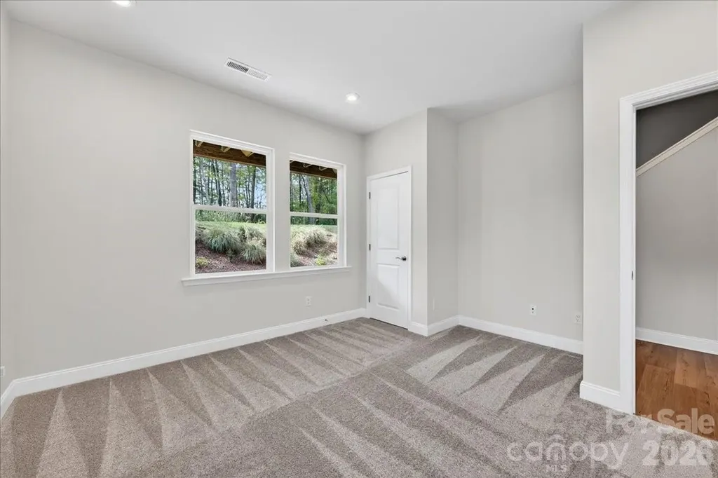 7921 Cedarsmith Court Charlotte NC 28217