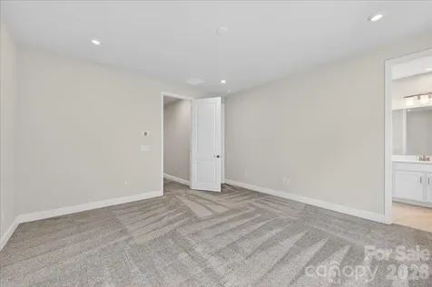 7921 Cedarsmith Court Charlotte NC 28217