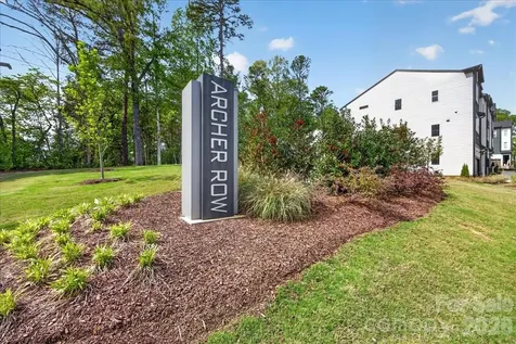 7921 Cedarsmith Court Charlotte NC 28217
