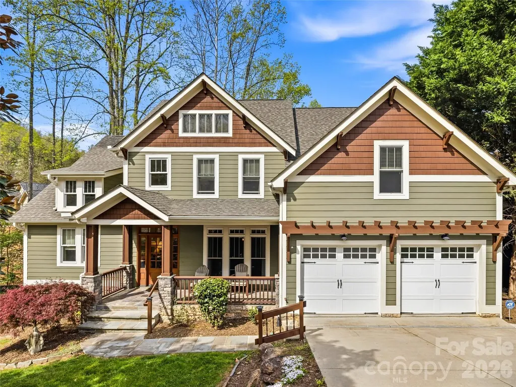 61 Village Pointe Lane Asheville NC 28803