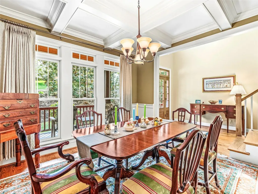 61 Village Pointe Lane Asheville NC 28803