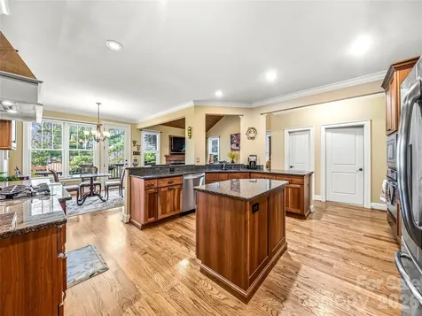 61 Village Pointe Lane Asheville NC 28803
