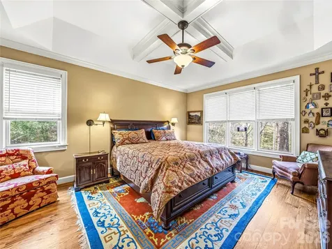 61 Village Pointe Lane Asheville NC 28803