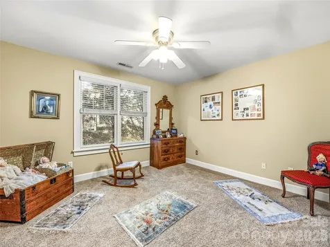 61 Village Pointe Lane Asheville NC 28803