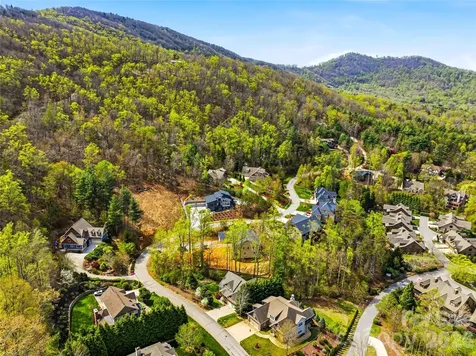 61 Village Pointe Lane Asheville NC 28803