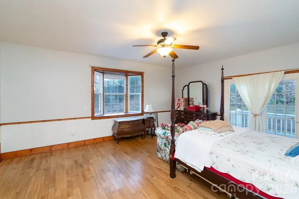 241 Crocus Lane Sylva NC 28779