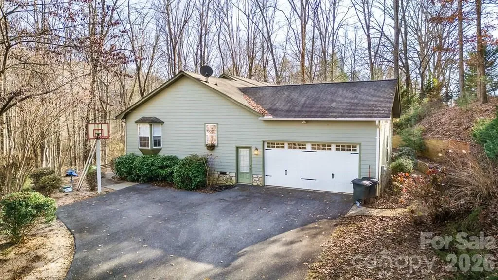 241 Crocus Lane Sylva NC 28779