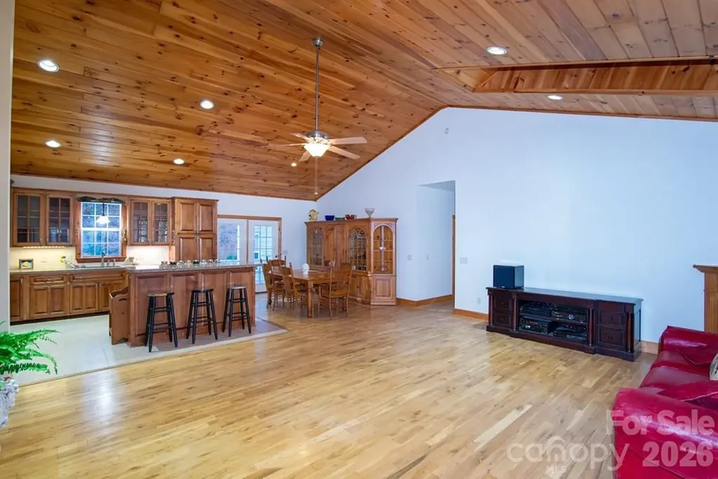 241 Crocus Lane Sylva NC 28779