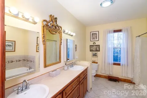 241 Crocus Lane Sylva NC 28779