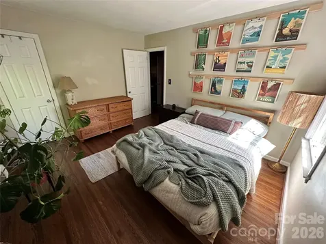 3443 Airlie Street Charlotte NC 28205