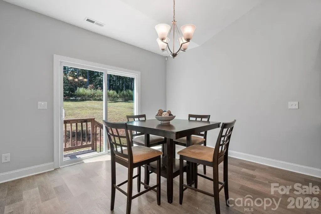 4903 Rio De Luna Hickory NC 28601