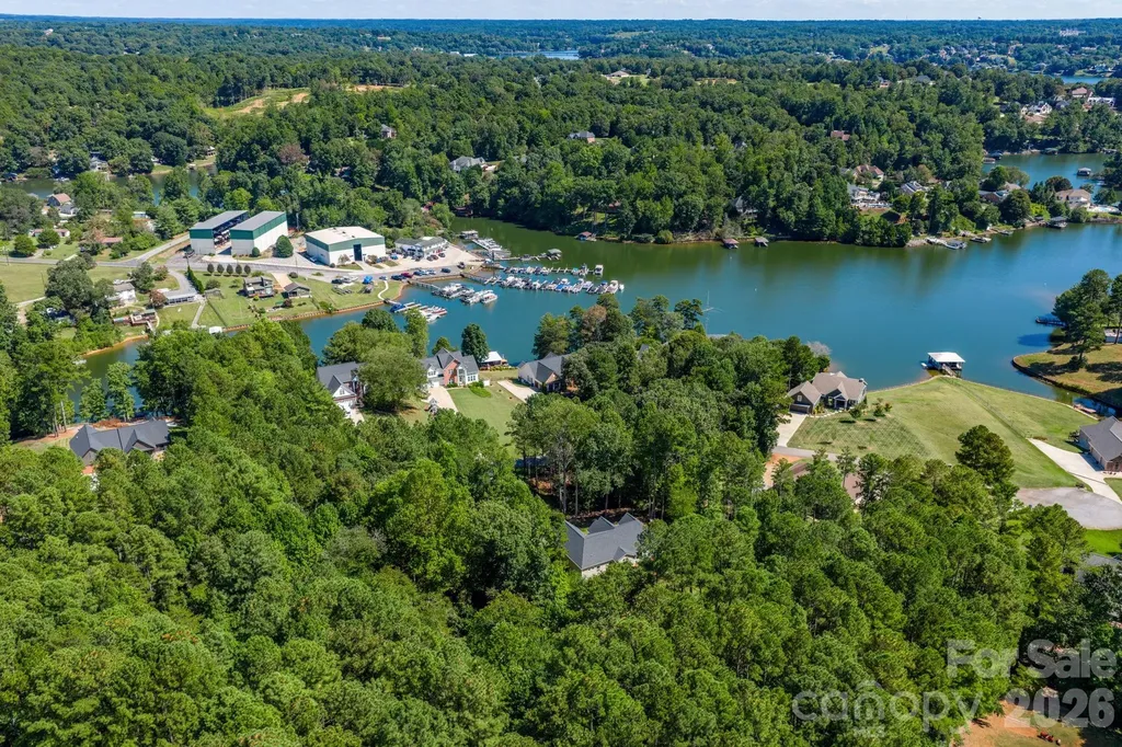 4903 Rio De Luna Hickory NC 28601