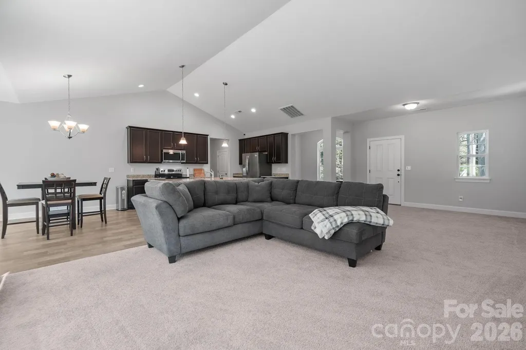 4903 Rio De Luna Hickory NC 28601