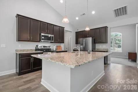 4903 Rio De Luna Hickory NC 28601