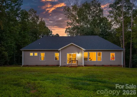 4903 Rio De Luna Hickory NC 28601
