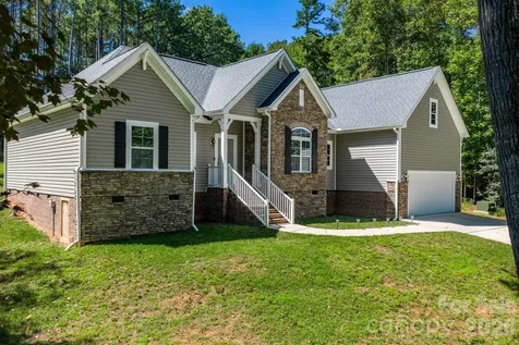 4903 Rio De Luna Hickory NC 28601