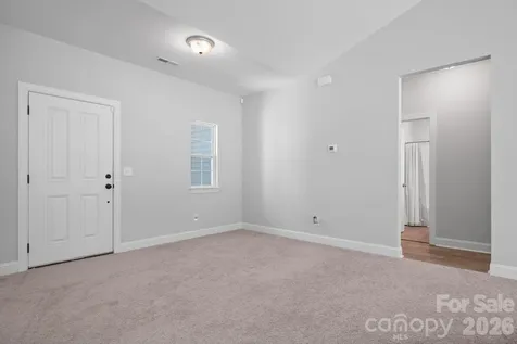 4903 Rio De Luna Hickory NC 28601