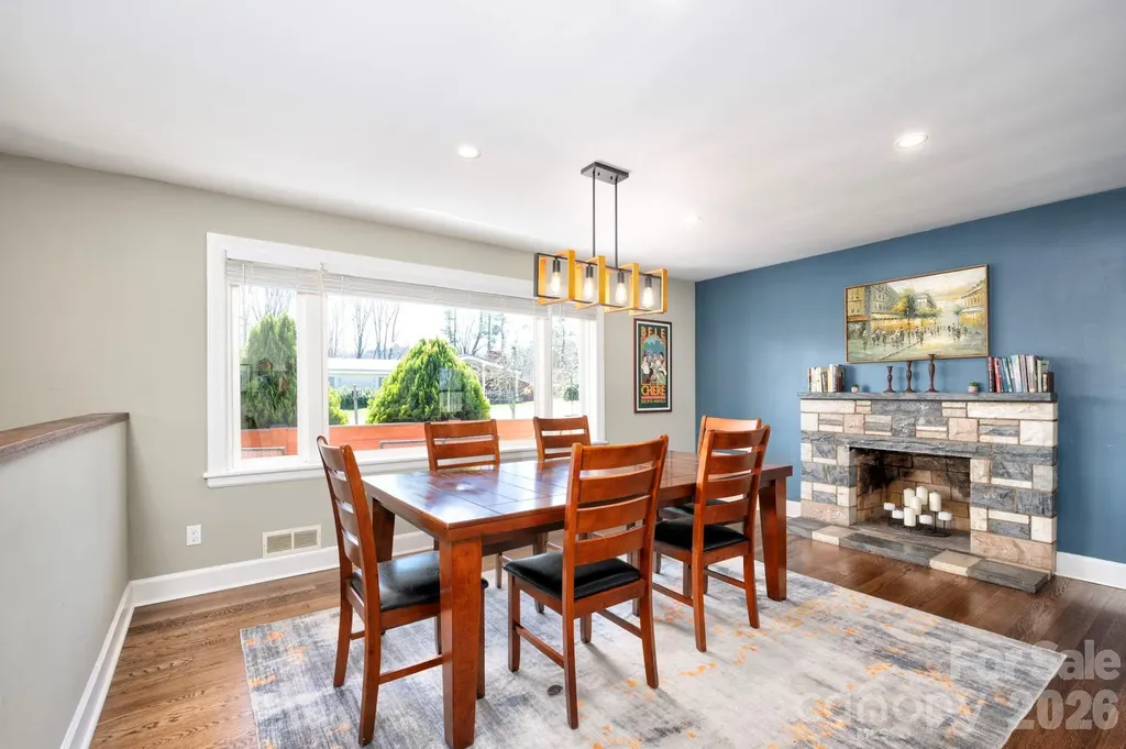 298 Erwin Hills Road Asheville NC 28806