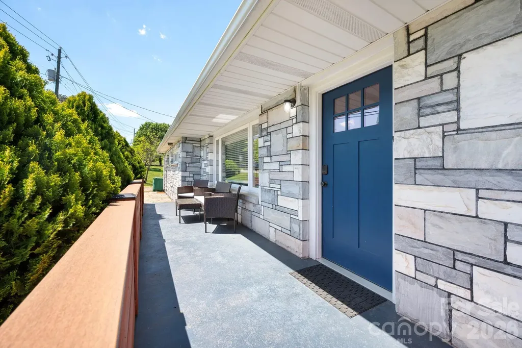 298 Erwin Hills Road Asheville NC 28806