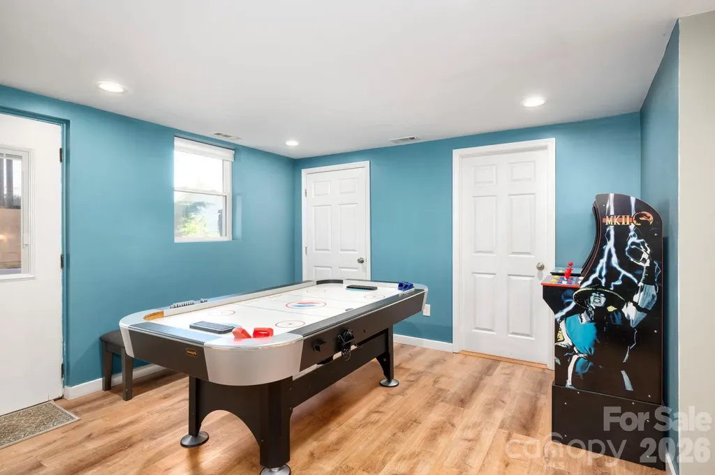 298 Erwin Hills Road Asheville NC 28806