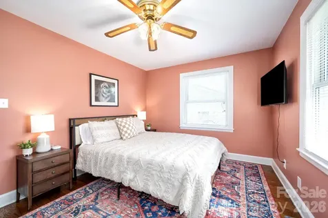 298 Erwin Hills Road Asheville NC 28806