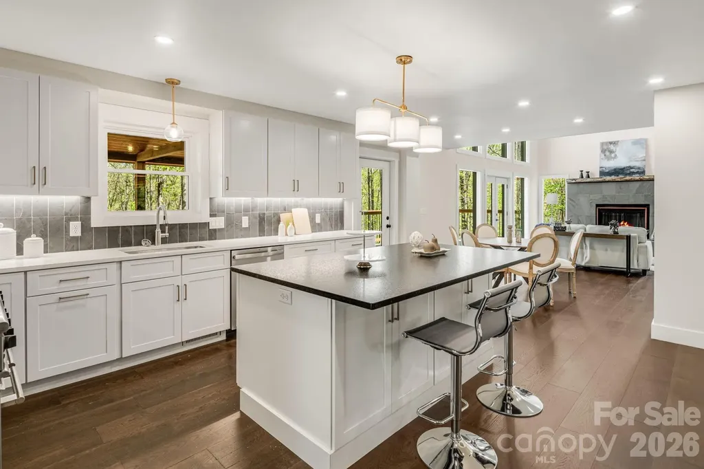 234 Lobdell Road Pisgah Forest NC 28768